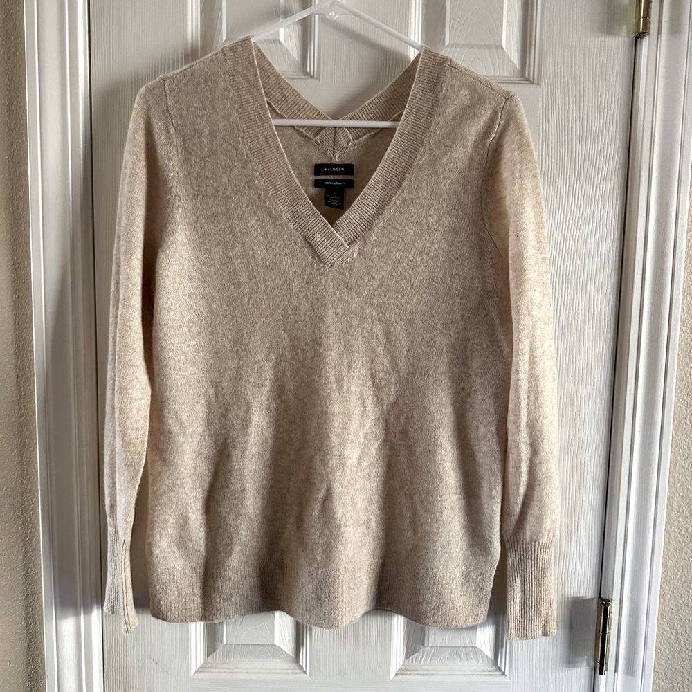 100% Cashmere sweater